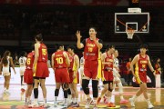 九游娱乐登录入口-18分钟轰20+11，张子宇成唯一亮点！女篮不敌欧洲冠军3大差距明显